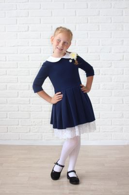 Школьное платье "Аврора" — нарядные детские платья для девочек | Интернет-магазин платьев для девочек «12 кг Счастья»